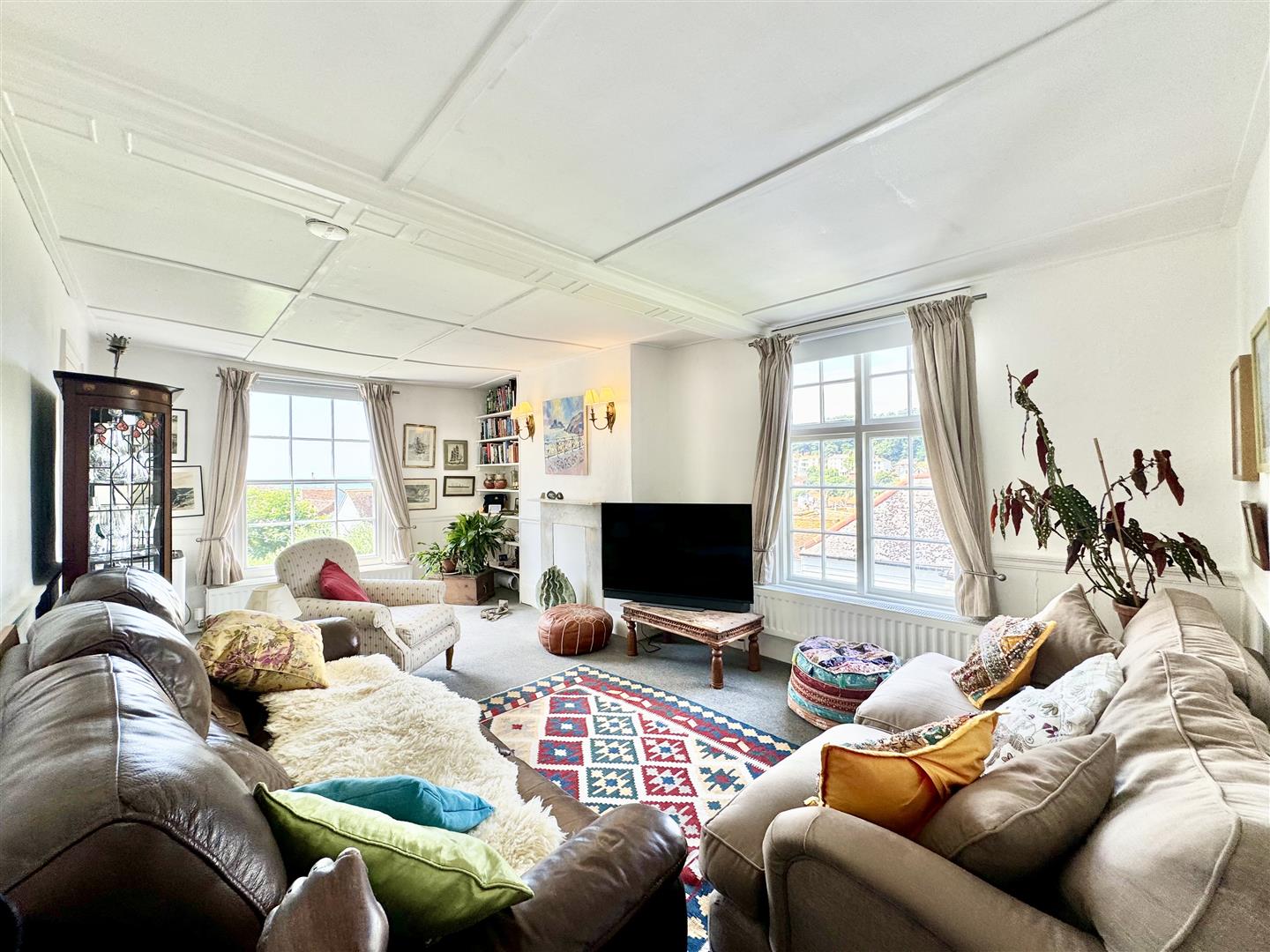6 bed property in Woods Passage, Old Town, Hastings